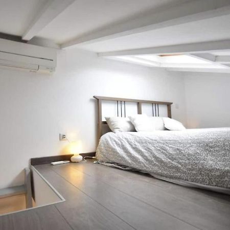 Ferienwohnung Superbe 2P Mezzanine Au Coeur Du Vieil Antibes Exterior foto