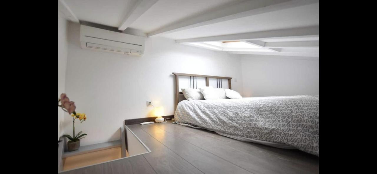 Ferienwohnung Superbe 2P Mezzanine Au Coeur Du Vieil Antibes Exterior foto