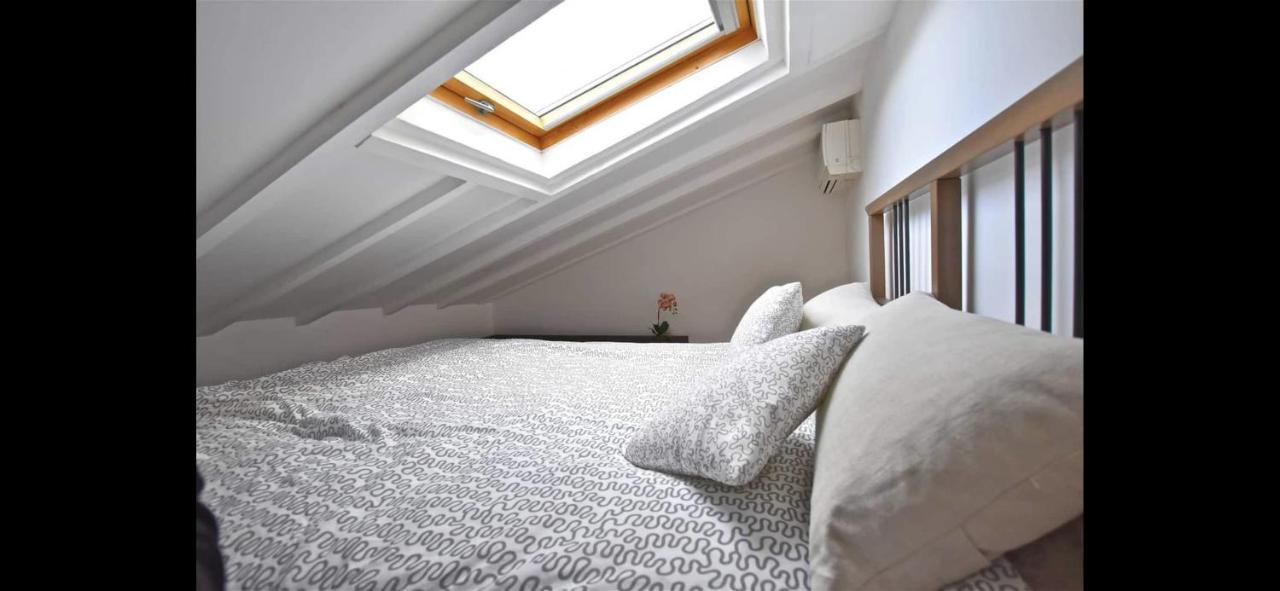 Ferienwohnung Superbe 2P Mezzanine Au Coeur Du Vieil Antibes Exterior foto