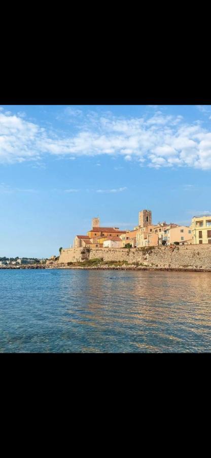 Ferienwohnung Superbe 2P Mezzanine Au Coeur Du Vieil Antibes Exterior foto